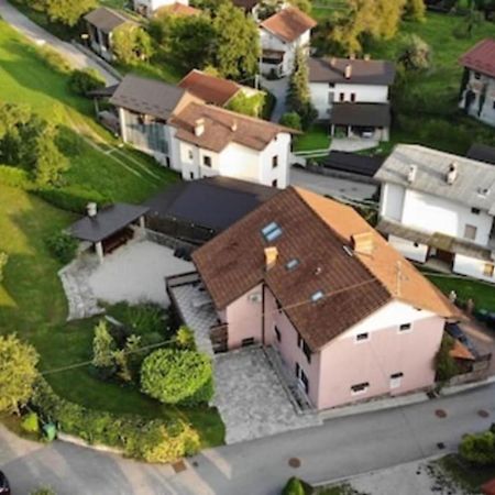 House Maharac With 3 Apartments Till 18 Persons Kamno Eksteriør bilde