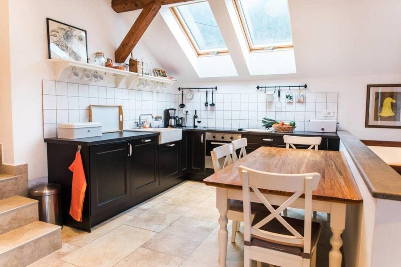 House Maharac With 3 Apartments Till 18 Persons Kamno Eksteriør bilde