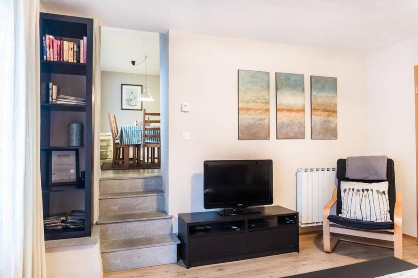 House Maharac With 3 Apartments Till 18 Persons Kamno Eksteriør bilde